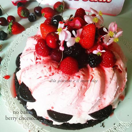 Torta di frutti rossi senza cottura – No-bake berry cake