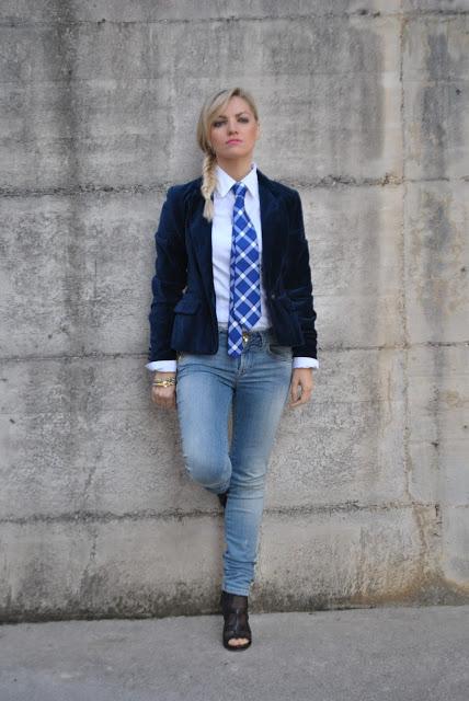 jeans e tacchi abbinamenti jeans e tacchi come abbinare jeans e tacchi jeans fornarina scarpe danilo di lea ragazze bionde bionde e tacchi blonde hair blonde girls blondie mariafelicia magno fashion blogger colorblock by felym fashion blog italiani fashion blogger italiane fashion blogger bergamo fashion blogger milano blogger di moda fall outfit street style look book outfit novembre 2015 outfit autunnali november outfit outfit autunnali fall outfit  