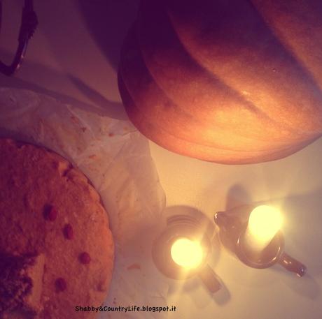 { Halloween Raw Pumpkin Pie } - shabbyecountrylife.blogspot.it