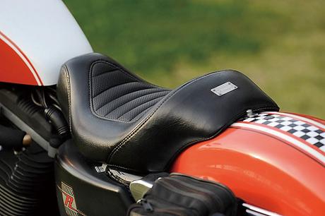 Harley XL 883R 2010 by World Motoland