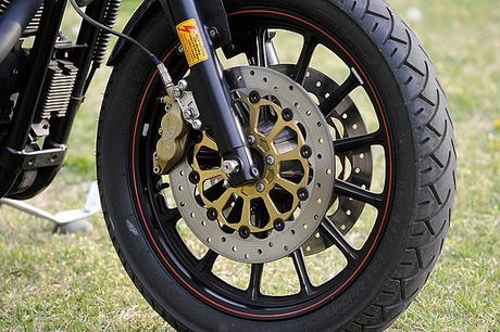 Harley XL 883R 2010 by World Motoland