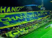 (VIDEO)Sportivo Luqueño's fans nice choreography Santa 4.11.2015