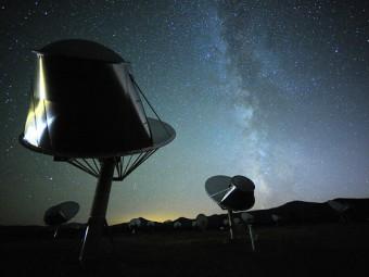 Allen Telescope Array. Crediti: Seth Shostak, SETI Institute.
