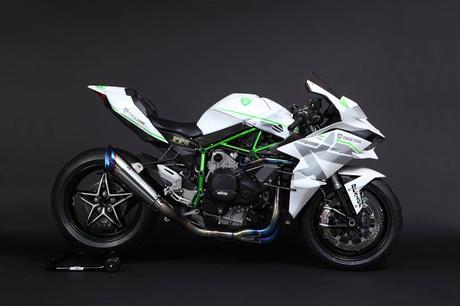 Kawasaki Ninja H2R by Trickstar