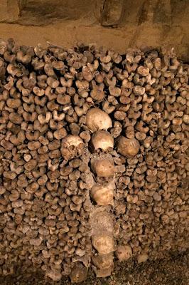 Parigi misteriosa: le catacombe.