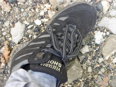 Testati da StilEtico: Approach Mid Hiking Boots by Vegetarian Shoes