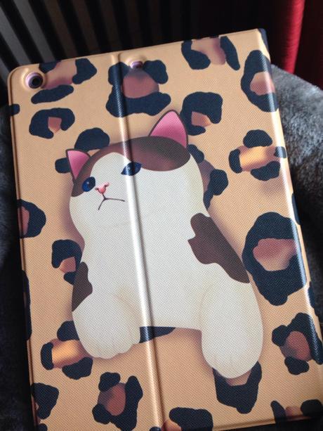 Do you love cats? Do you love cats?
