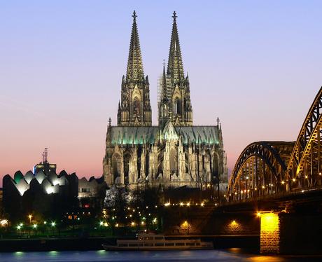 Colonia, 1.FC Koln ed il Müngersdorfer Stadion