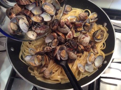 BAVETTE ALLE VONGOLE