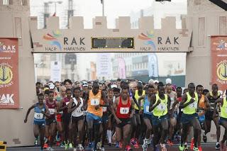 RAS AL KHAIMAH: NEL FEBBRAIO 2016 LA NUOVA EDIZIONE DELLA RAK HALF MARATHON, LA MEZZA MARATONA PIÙ AMBITA DAI RUNNER