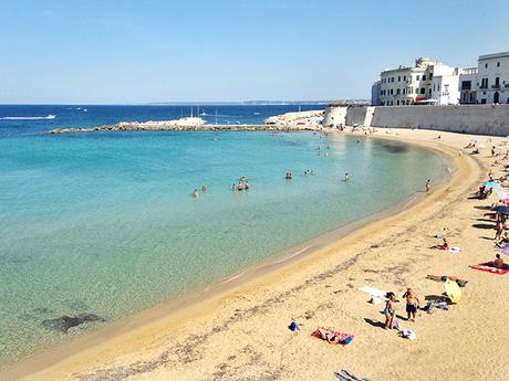 Viaggiare low-cost con Booking.com: la Puglia