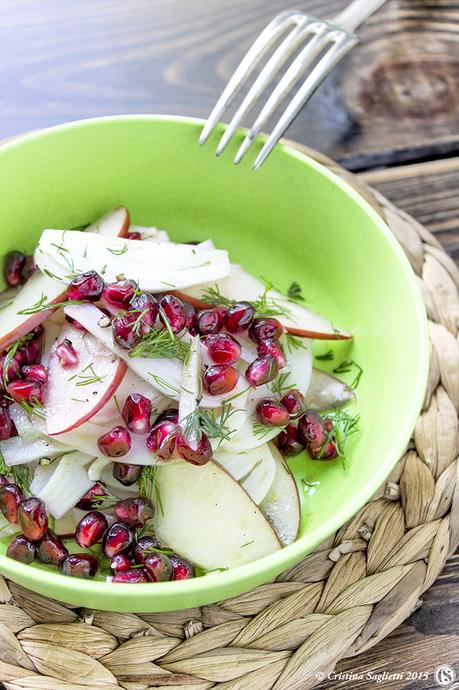 finocchi-in-insalata-con-melograno-mela-contorni-contorno-contemporaneo-food