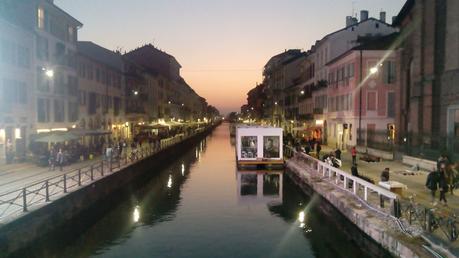 Tramonto sui Navigli a Milano