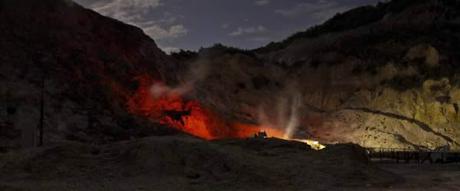 Visite serali alla Solfatara con Cucina Geotermica e Calice di Vino