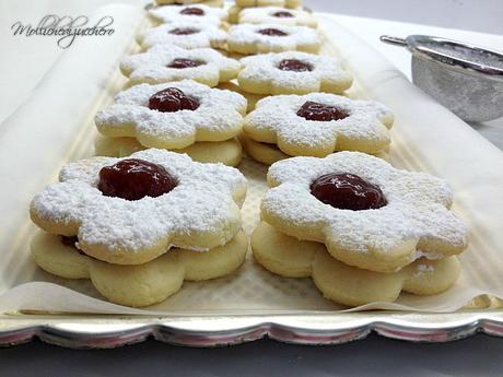 biscotti di farina di riso con marmellata