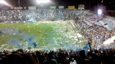 (VIDEO)Atlético Tucumán's fans amazing atmopshere for the promotion in Primera Division 9.11.2015