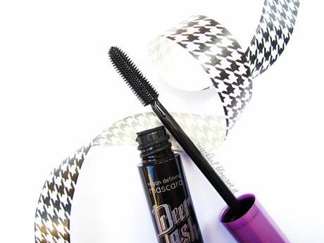 NEVE COSMETICS · Deer Lash defining mascara | Preview