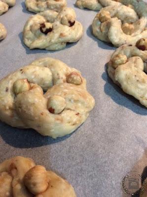 Taralli sugna e pepe (nzogna e pepe), ricetta napoletana