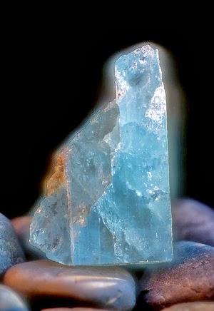 Pietre e cristalli, Topazio blu e Topazio dorato