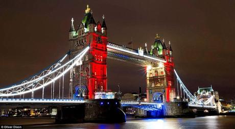 2E7249EA00000578-3318549-Tower_Bridge_is_lit_up_in_the_colours_of_the_French_flag_as_a_vi-a-35