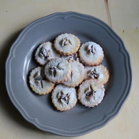 Biscotti con fichi e noci