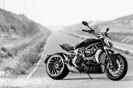 Ducati XDiavel S & XDiavel 2016