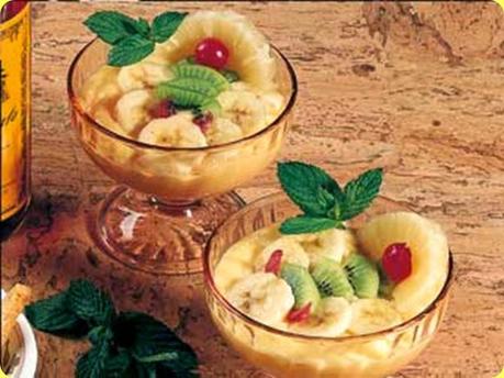 crema in coppa con frutta