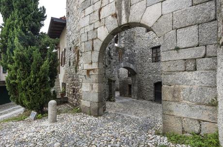 Le strade del medioevo: da Erba a Monteriggioni