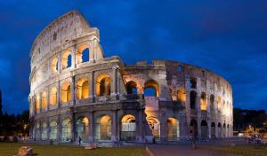 Colosseum_in_Rome-April_2007-1-_copie_2B