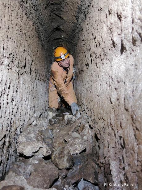 Aqua Alsietina: nuove scoperte speleologiche.