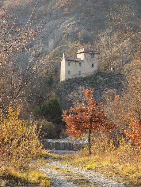 Cà d'Mestrin, Val Sisola (AL)