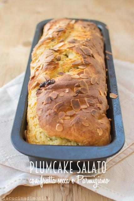 PLUMCAKE SALATO CON FRUTTA SECCA E PARMIGIANO