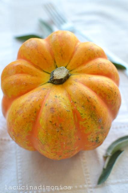 SPATZLE DI ZUCCA AL BURRO E SALVIA