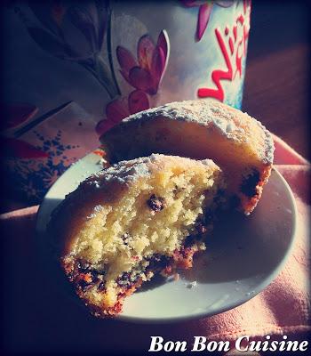 Muffin al miele con cocco e gocce di cioccolato fondente