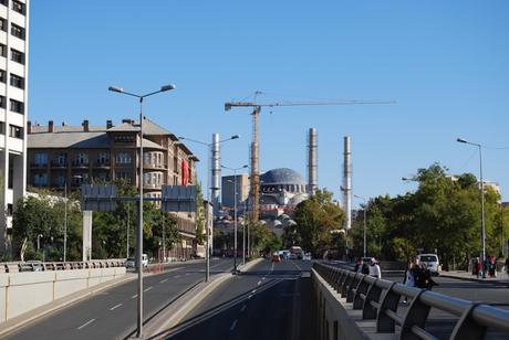 Ankara, una città a strati per una società complessa e variegata