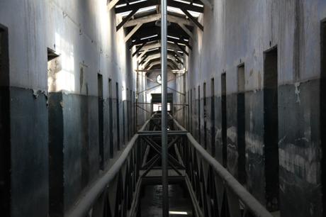 Historic_Prison_at_Museo_Marítimo_de_Ushuaia_(5540853542)