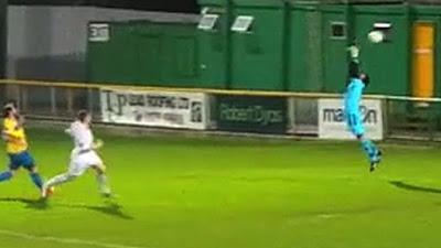 (VIDEO)Thurrock FC's Kamarl Duncan scores a crazy wind-assisted OG v Romford F.C.