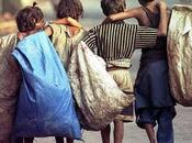 Nuove forme schiavitù infantile, denuncia Emma Bonino