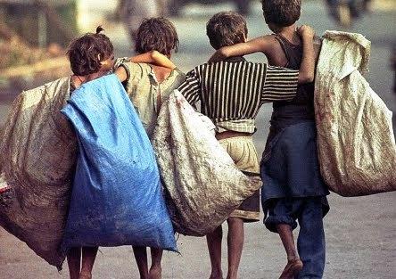 Nuove forme di schiavitù infantile, denuncia Emma Bonino