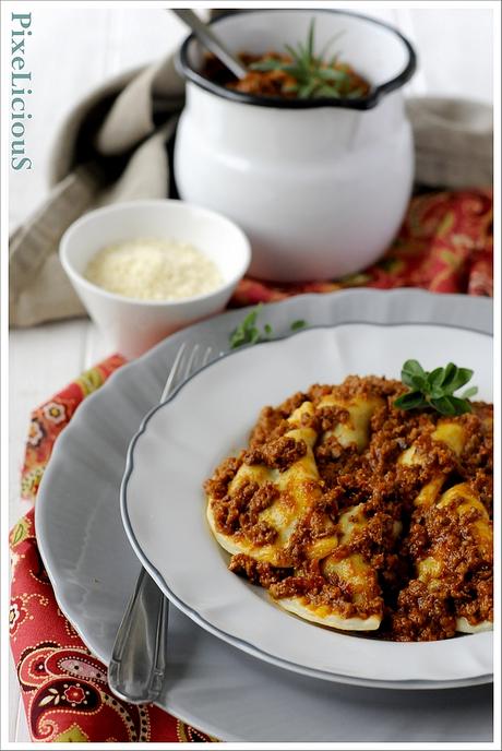 Tordelli Lucchesi “al Sugo” (con Ragù Toscano)