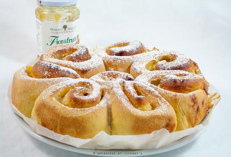Torta di rose con fiordifrutta Rigoni di Asiago