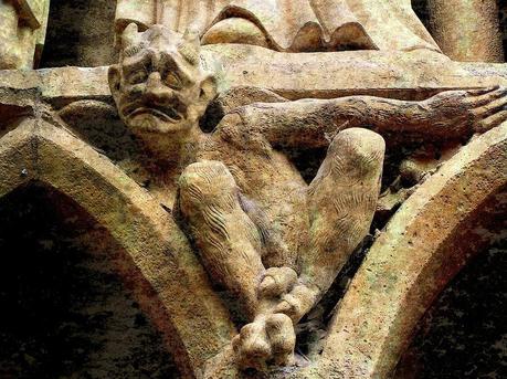 Un Gargoyle di Notre Dame