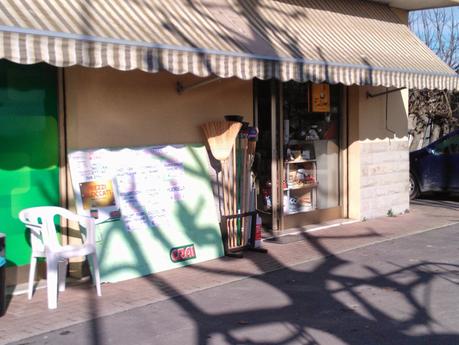 C'è un negozio a San Filippo...