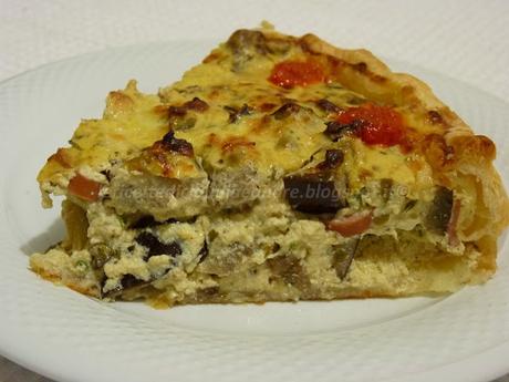 Torta salata con melanzane, ricotta, wurstel e profumo di aneto