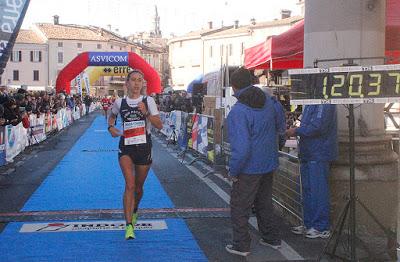 CREMA. Brambilla, Manyika, Guerniche e Razganm campioni lombardi di mezza a Crema.