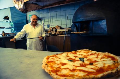 pizzeria da michele riviera di chiaia