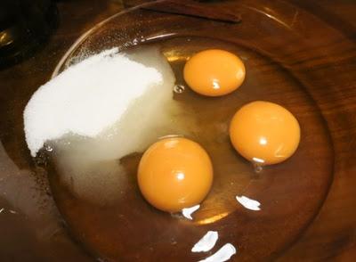 Torta di mele al caramello con burro salato