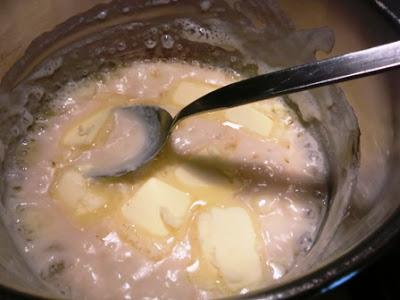 Torta di mele al caramello con burro salato