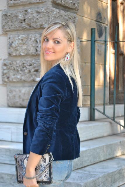 mariafelicia magno fashion blogger color block by felym fashion blogger italiane fashion blog italiani fashion blogger bergamo fashion blogger milano blog di moda blogger italiane di moda ragazze bionde blonde hair blonde girls blondie bionde e tacchi ragazze occhi azzurri fashion blogger bionde blondie blue eyes orecchini majique collana majique statement necklace how to wear a statement necklace oceanic jewelers influencer italiane fashion bloggers italy majique london earrings 