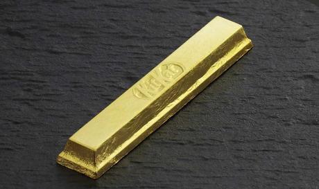 guerrilla-kit-kat-cioccolato-oro